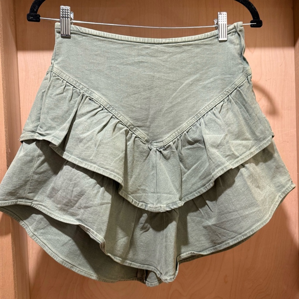 Mother Olive Green Ruffle Women Mini Skirt Size 26 Lightly Used